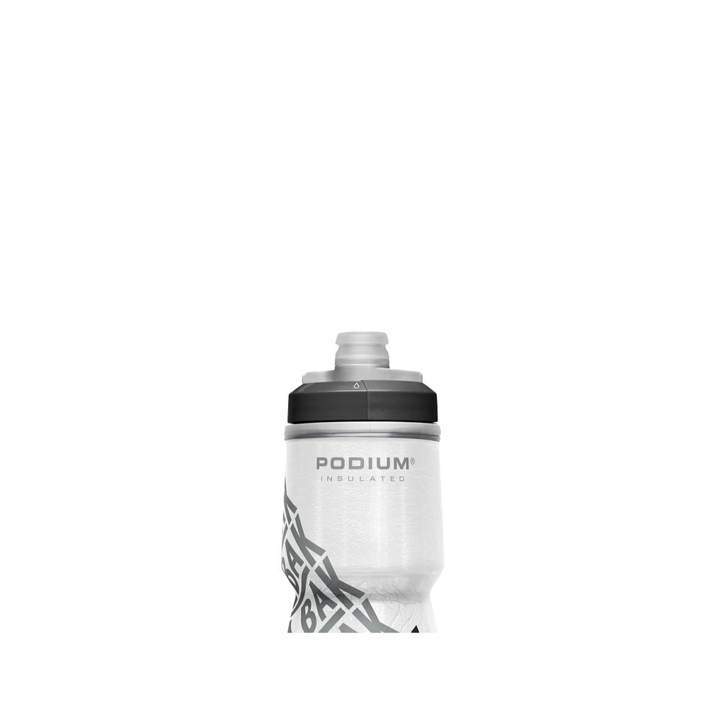 GARRAFA CAMELBAK PODIUM CHILL 24OZ / 710ML - RACE EDITION (PRETO/BRANCO)
