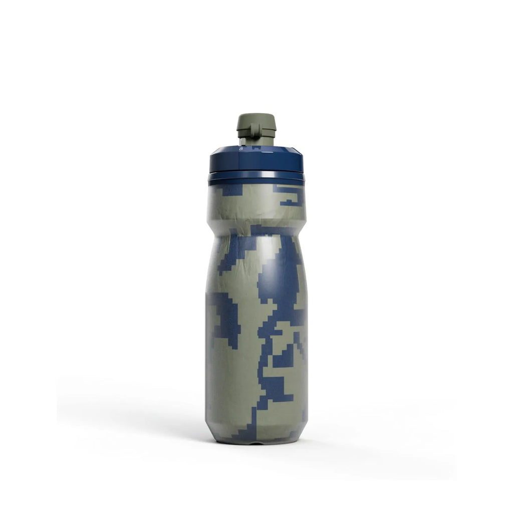 GARRAFA CAMELBAK PODIUM DIRT SERIES CHILL 21OZ / 621ML - DEEP SEA DIGI CAMO
